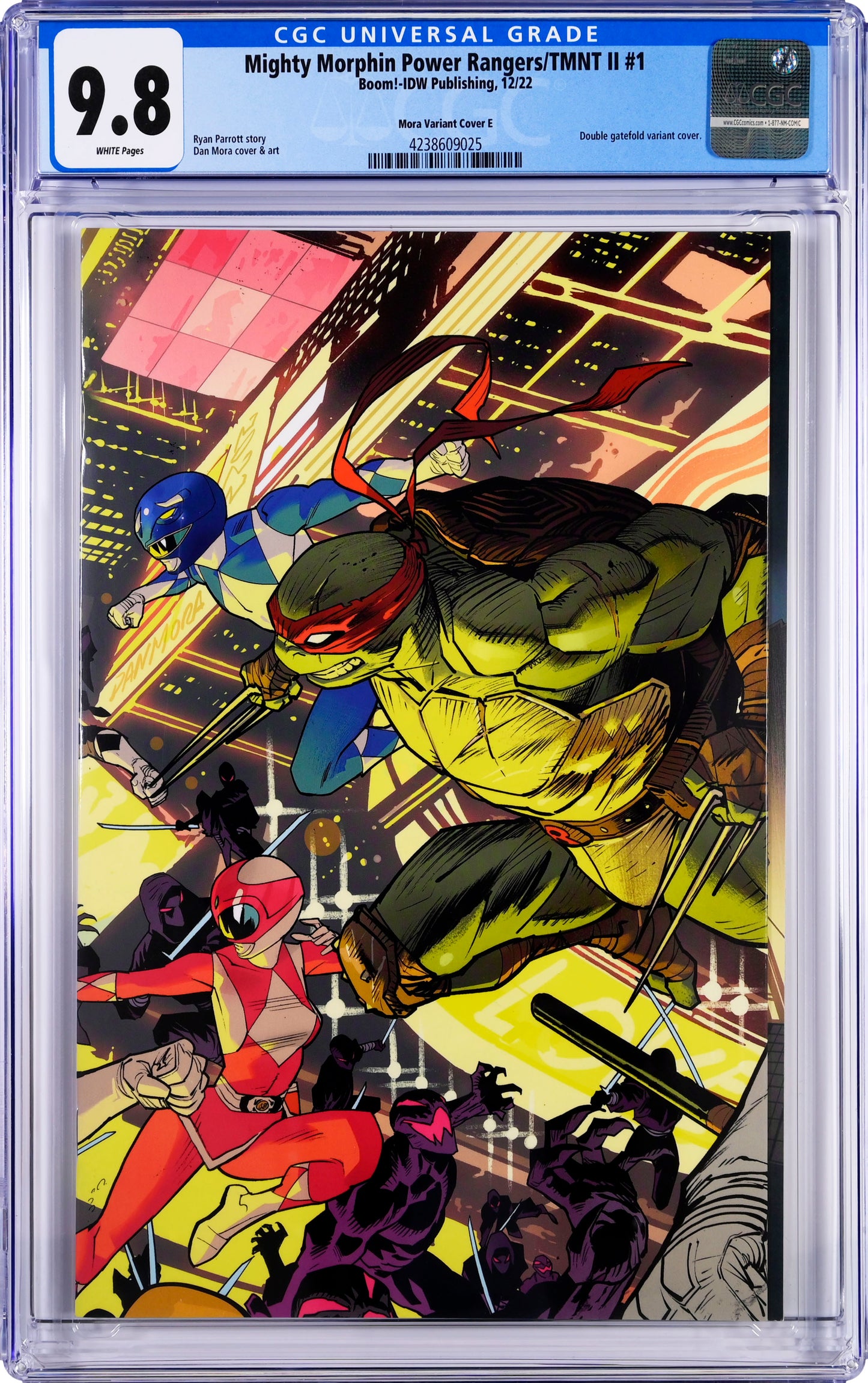 Mighty Morphin Power Rangers/TMNT II #1 12/22 CGC 9.8 Boom-IDW Mora Variant E