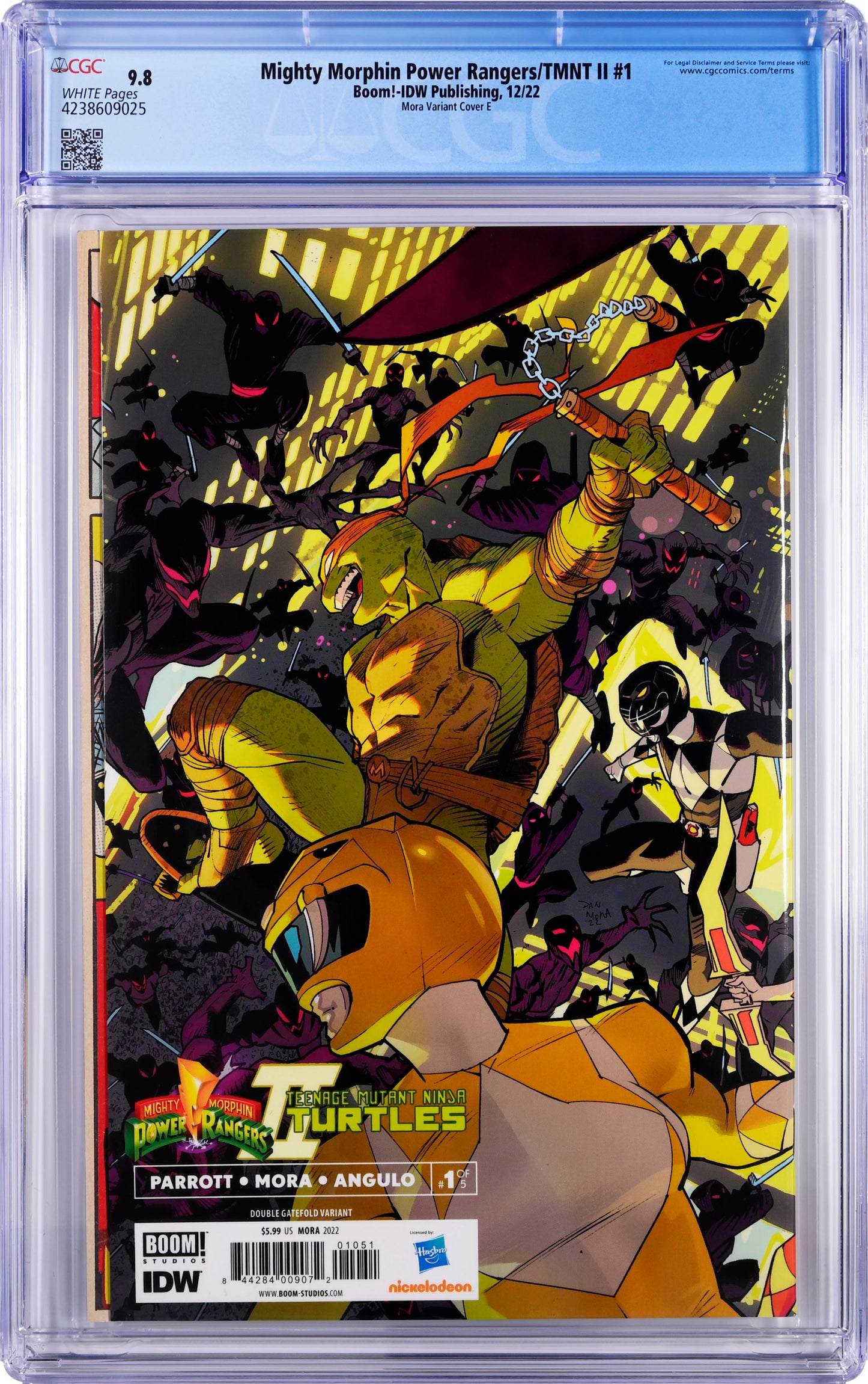 Mighty Morphin Power Rangers/TMNT II #1 12/22 CGC 9.8 Boom-IDW Mora Variant E